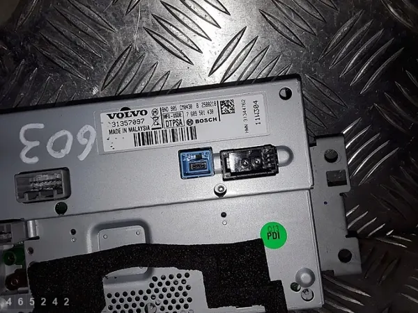 Volvo S60 Displayscherm OEM 7609501430 Gebruikt image 5