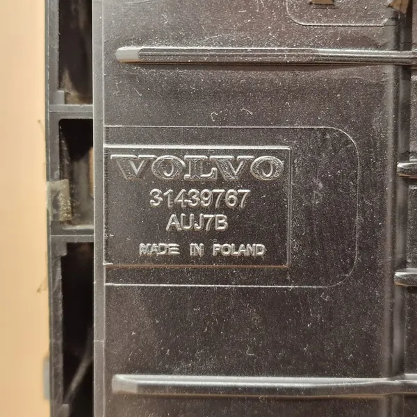 Conjunto de ventilador de refrigeración Volvo XC40 Automático image 6