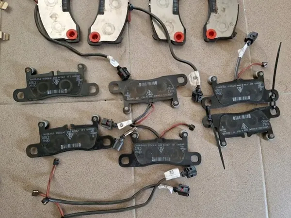 Bremsbelagsatz Porsche 9J1615115L - Gebrauchtes OE image 6
