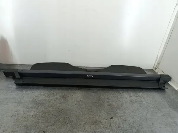 Rouleau de coffre Ford d'occasion OEM ROLETA BAGAŻNIKA FORD FOCUS II image 5