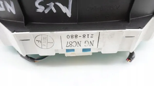 Mazda MX-5 NB Instrumentpanel OEM MMAUTKO-28205- image 3