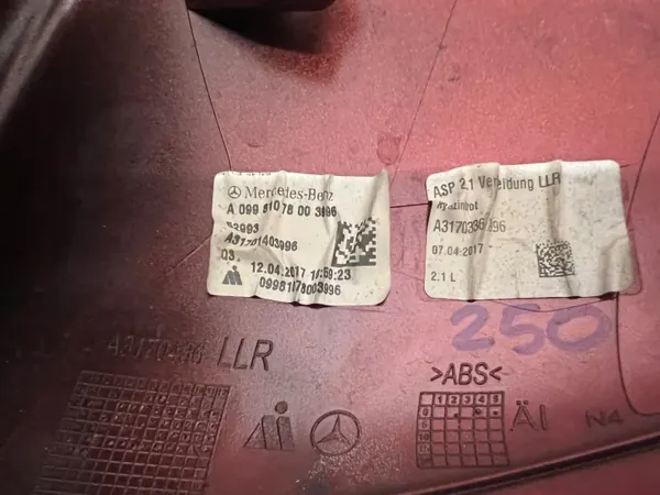 Oikea Peilinkansi OEM A0998107800 Mercedesille image 5