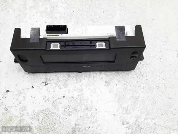 Renault Laguna Display Bildschirm OEM 8200290542c image 2