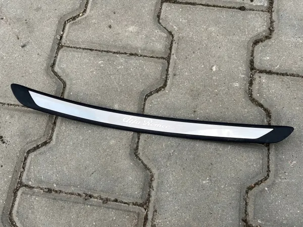 OEM LISTWA PROGU PRAWA TYLNA - Rechter achter dorpellijst image 2