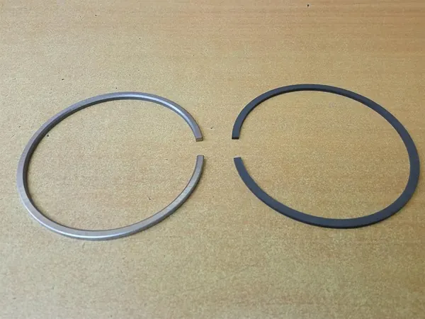 Anéis de pistão Mercedes T1 601 Kaczka image 6