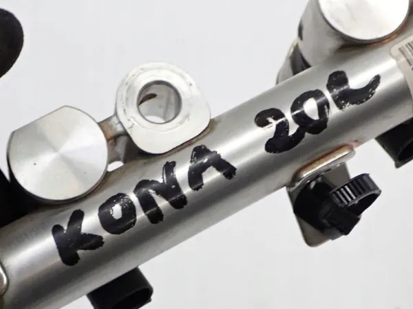 Conjunto de rampa de injetores OEM 35310-03AC0 Hyundai Kona image 8