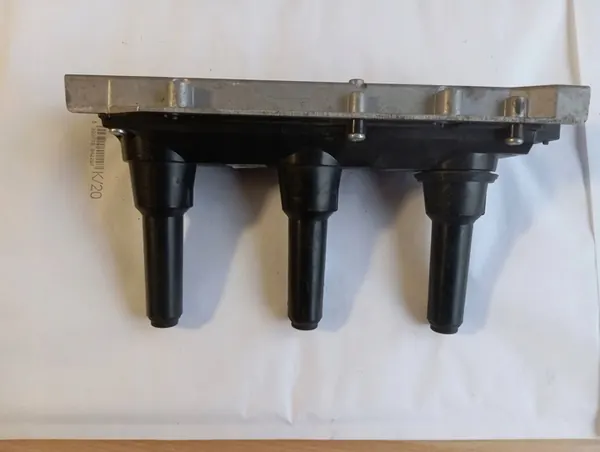 Saab 9-5 2002 Bobina de ignição image 2