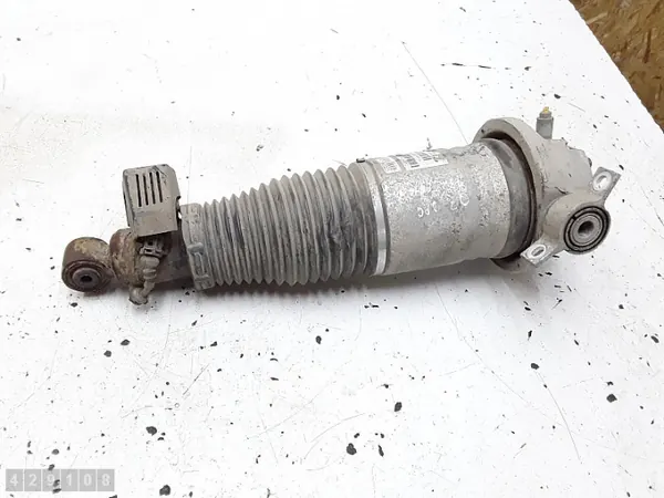 Audi Q7 Jousitus OEM 7l8616020f - Käytetty image 2