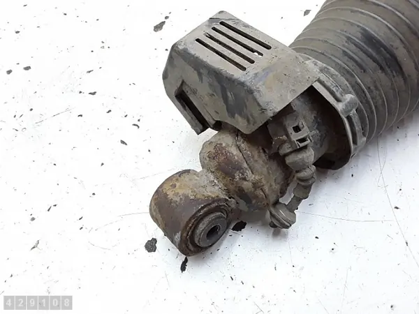 Audi Q7 Jousitus OEM 7l8616020f - Käytetty image 5
