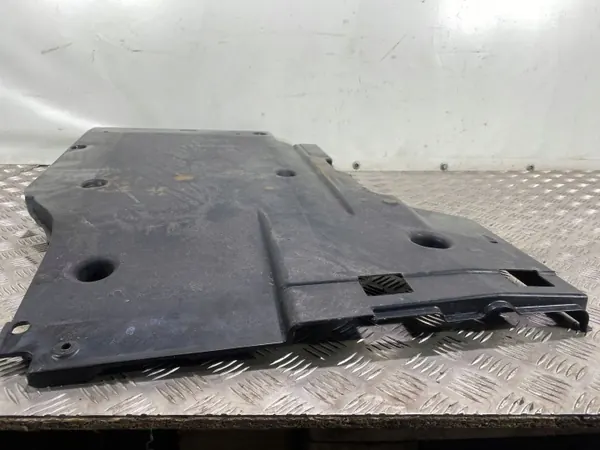 Cupra Formentorin alustasuojus OEM FBZ20749 image 6
