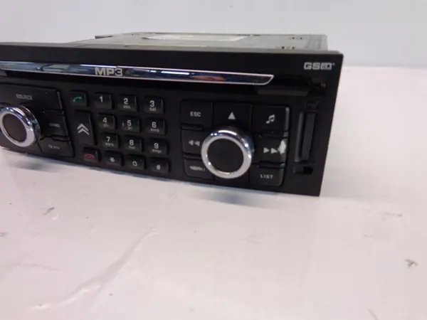 OEM 96645900XT Radio med MP3 & Navigering image 3