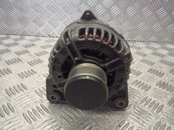 Vaihtovirtageneraattori Renault Dacia 1.5 dci image 3