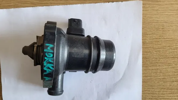 OPEL CORSA E/D, MOKKA, ADAM, MERIVA B Boîtier de Thermostat image 2