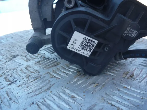 Linke Hintere Bremszange VW Atlas Cross Sport 2021 image 4