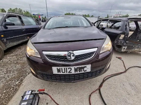 Supporti motore e cambio Opel Astra 2012 1.7L 13248476 image 5