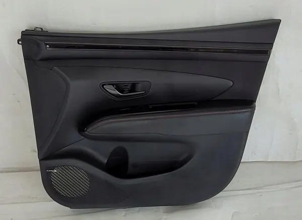 OEM 82306-N7061 Tapicería Puerta Trasera Derecha Hyundai image 2