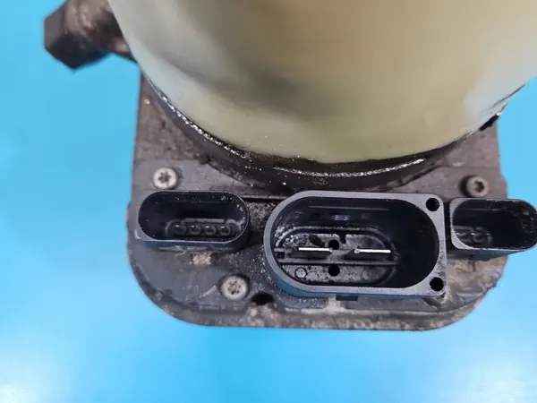 Pompe direction OEM 6R0423156A pour Seat Ibiza IV image 5