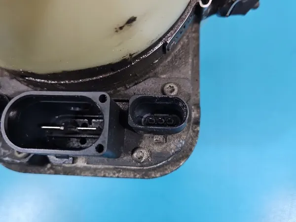 Pompe direction OEM 6R0423156A pour Seat Ibiza IV image 6