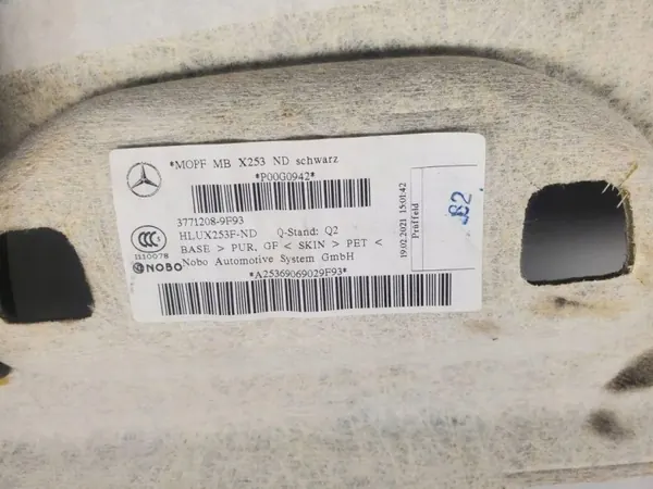 Mercedes GLC W253 AMG dakbekleding OEM A2536906902 image 9