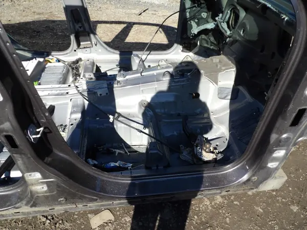 Jeep WK2 Höger Sidoskärmslist OEM PRÓG PRAWY SŁUPEK image 3