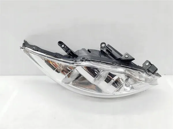 Faros delanteros derecho Toyota Auris I Lift image 4