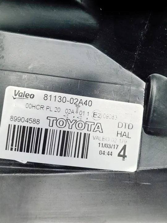 Faros delanteros derecho Toyota Auris I Lift image 8