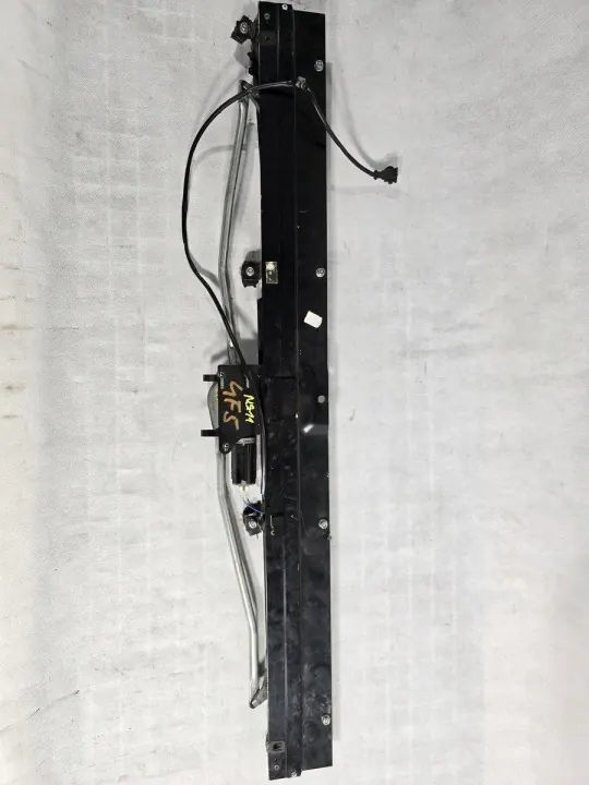 Audi A6 C6 Elektrisch Achterruitgordijn OEM ROLETA image 2