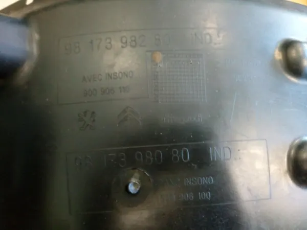 OEM 9817398280/8080 Aile Arrière Droite Citroen Berlingo IV image 6