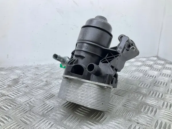 Oljefilterbas OEM 03N115389K för Skoda Octavia III image 2
