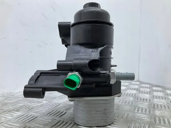 Oljefilterbas OEM 03N115389K för Skoda Octavia III image 5