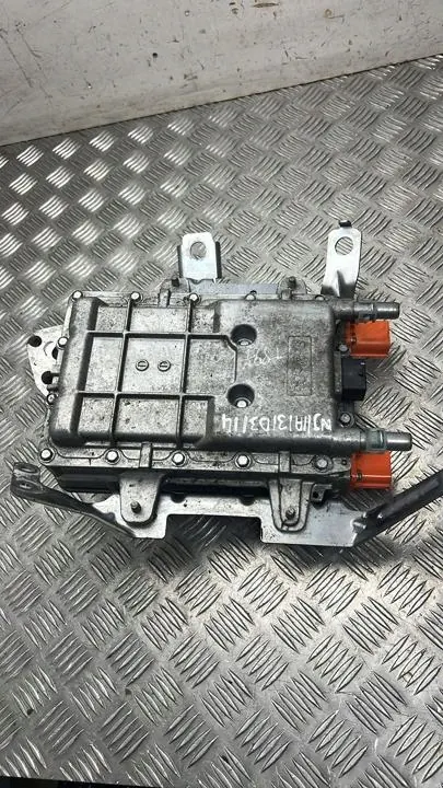 Muuntaja invertterillä Ford OEM L1M810C785AG image 2