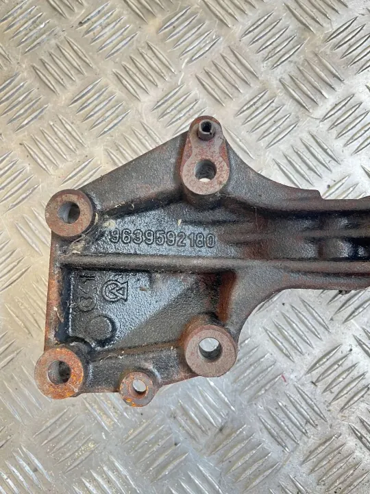 Suporte de rolamento da árvore de transmissão Peugeot 307 OEM 9639592180 image 3