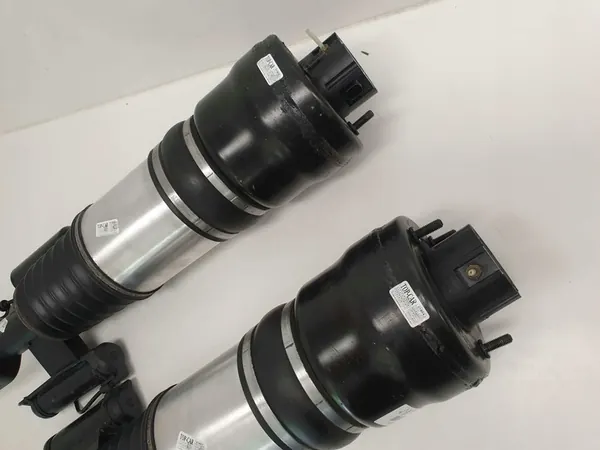 MERCEDES 4MATIC W211 AIRMATIC STÖTDÄMPARE A2113209513 image 3