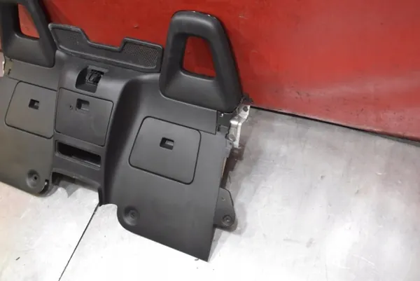 Protège-paroi arrière OEM N2436878X Mazda MX-5 ND image 3