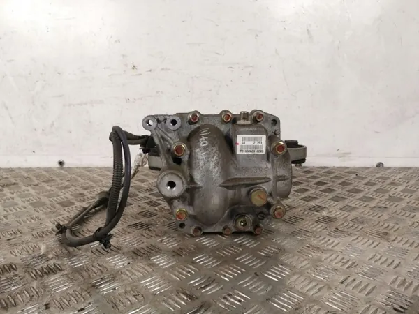 Différentiel arrière Mitsubishi Outlander OEM T01GS06260043 image 4