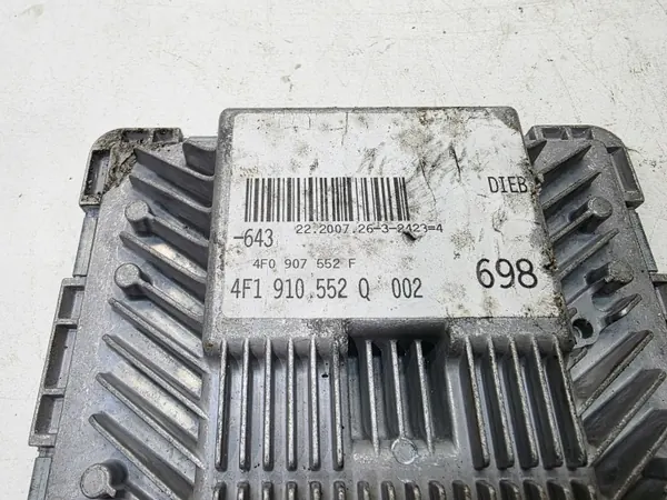 Moottorinohjain Audi A6 C6 2.4 BDW OEM 4F0907552F image 3
