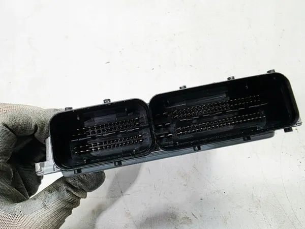 Moottorinohjain Audi A6 C6 2.4 BDW OEM 4F0907552F image 7