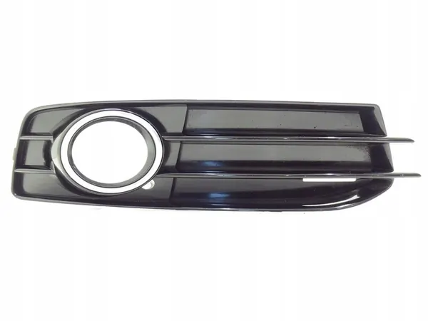 Rejilla de parachoques derecha Audi A3 8P Lift 8P0807682K image 2