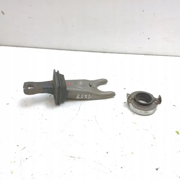 Fourche d'embrayage Honda OEM NA - État utilisé image 2