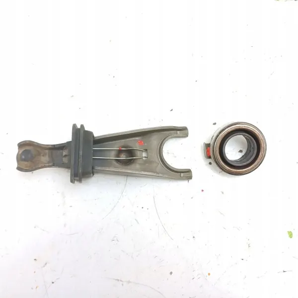 Fourche d'embrayage Honda OEM NA - État utilisé image 3