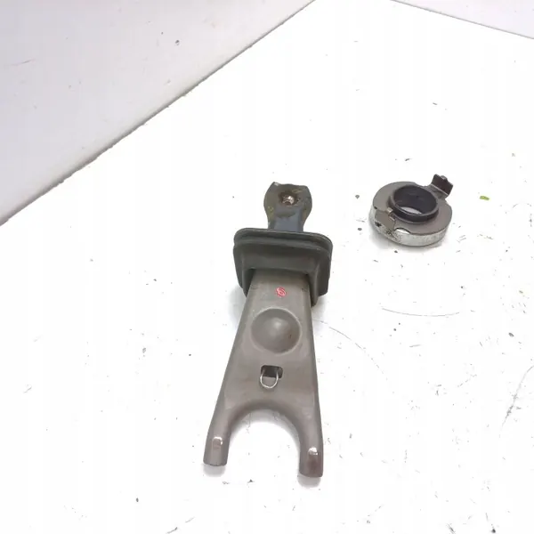 Fourche d'embrayage Honda OEM NA - État utilisé image 6