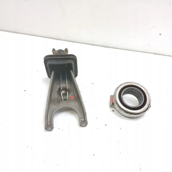 Fourche d'embrayage Honda OEM NA - État utilisé image 7