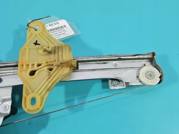 Elevador de vidro dianteiro esquerdo Dacia Duster II 18- 807210272R image 3