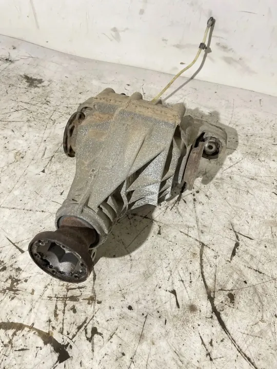 Différentiel arrière OEM 4460310018 pour VW Touareg I image 3