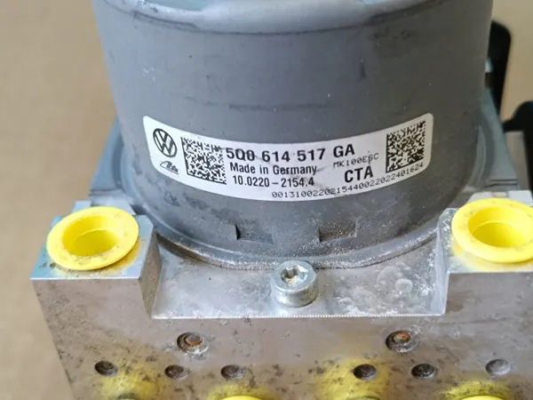 Pompe ABS OEM 5Q0614517GA pour VW Tiguan II image 7