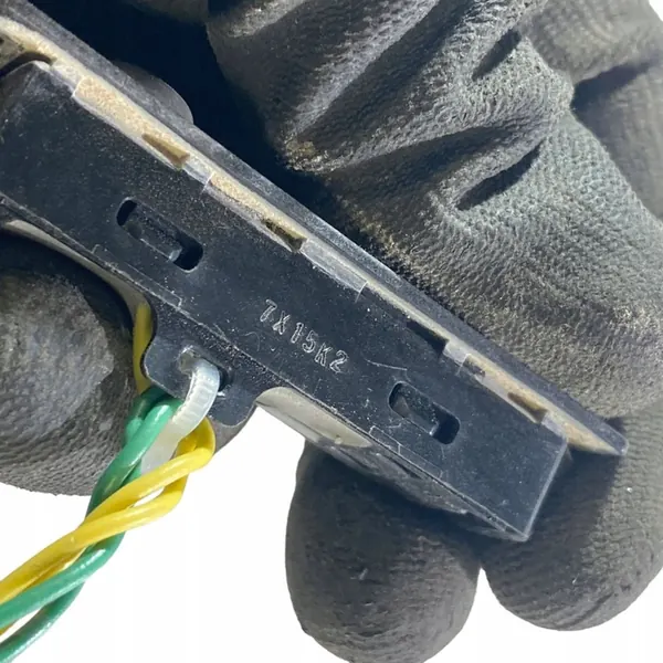 Nissan Rogue 2018 Steuergeräte, Schalter OEM image 6