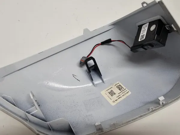 OEM 81A857527A 81B949145 Audi Q2 Couvre-rétroviseur gauche image 3