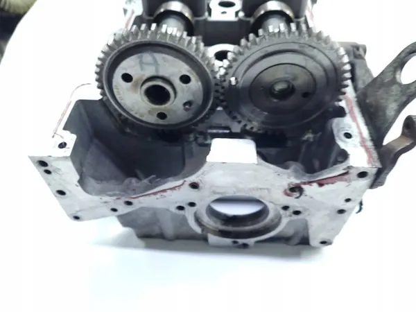 Mercedes 2.2 CDI Cylinder Head A6110105220 image 2