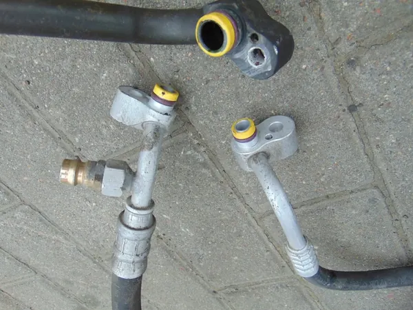 Ilmastointijohdot BMW 3 E46 LIFT 1.8 16V image 4