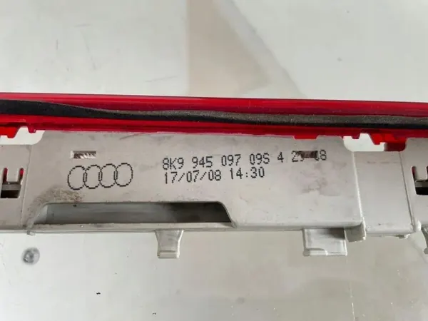 Audi OE 8K9945097 Drittes Bremslicht - Gebraucht image 4